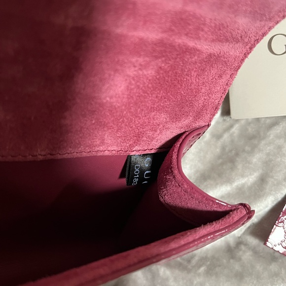 Gucci purse/clutch AUTHENTIC. Serial number 
D018362272 - Picture 6 of 7